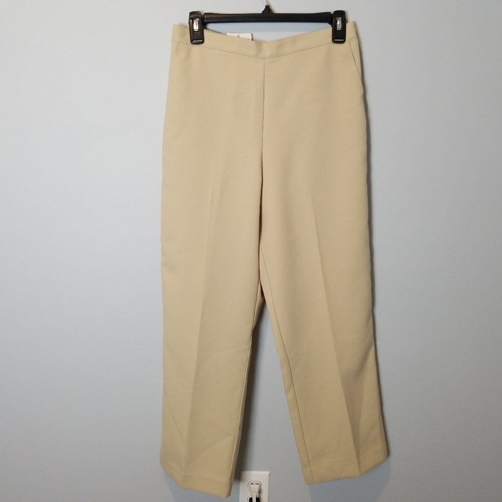 new Alfred Dunner beige champagne pull on pants 8 short